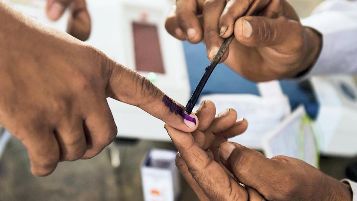 एमएलसी चुनावों में भाजपा और सपा ने घोषित किए उम्मीदवार, जाति गणित का खेल