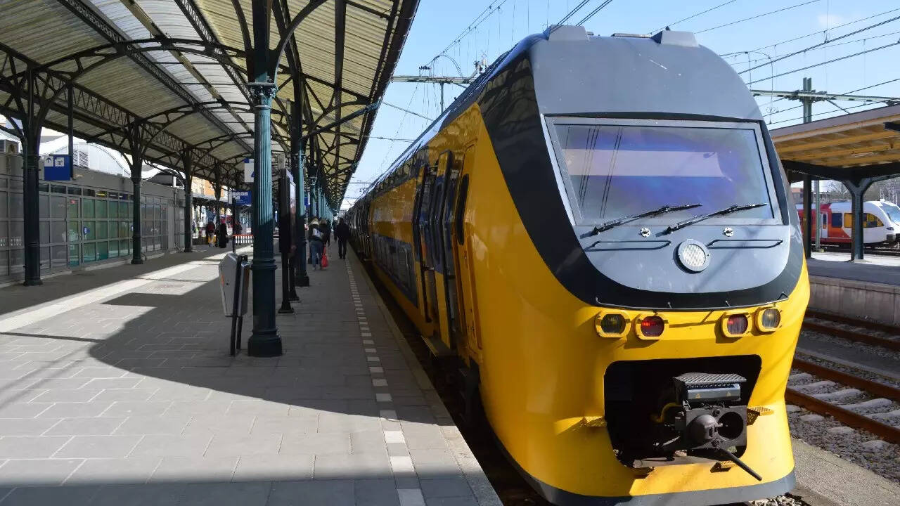 Dutch Railways Disrupted as Suspected Sabotage Discovered During Peak Hours