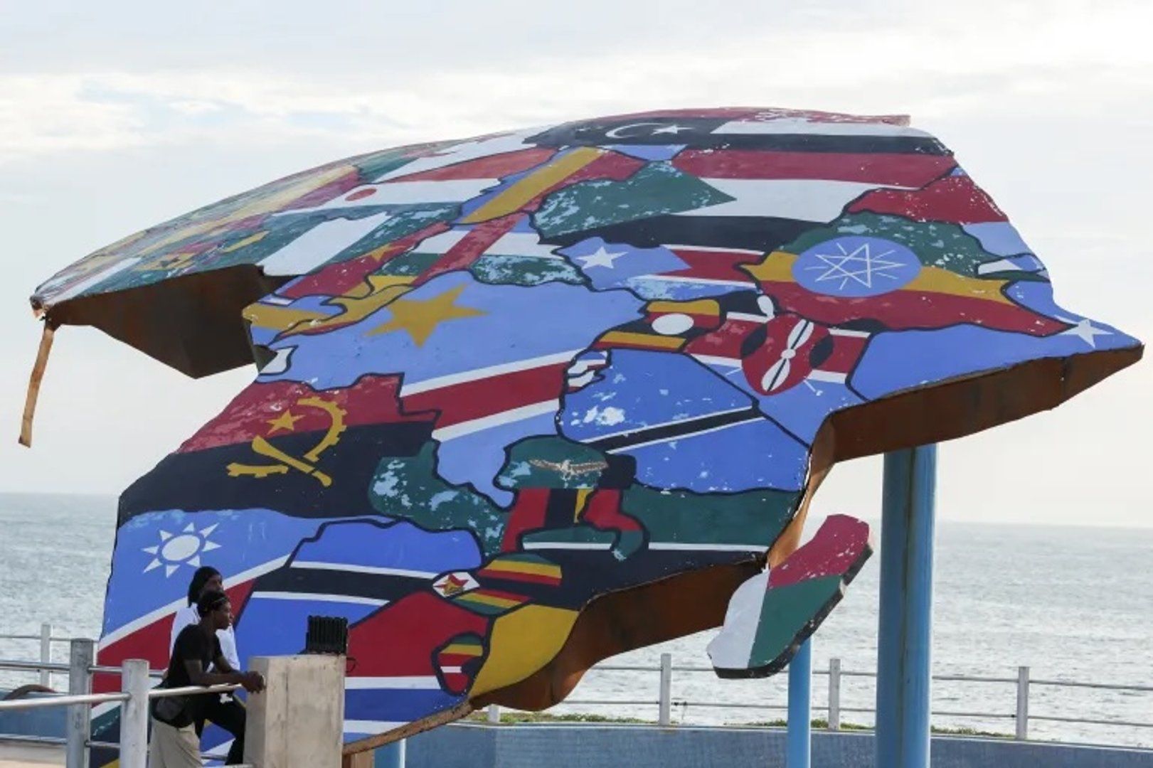 UN backs resolution to adopt maps showing Africa's accurate size