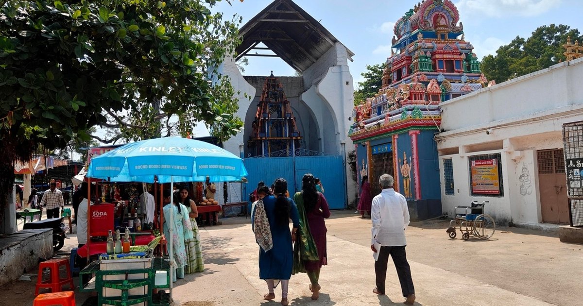 India's 'Visa Temple' Draws Hopeful Devotees Seeking Immigration Success