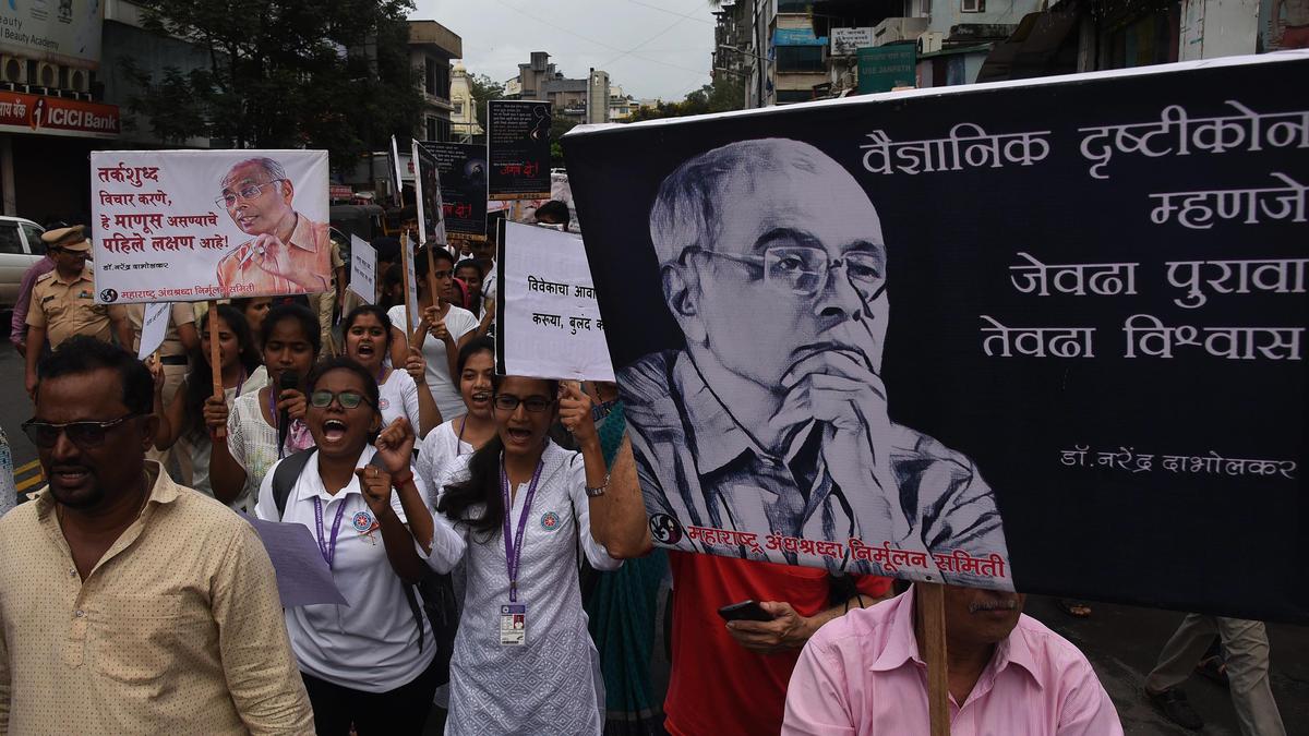Bombay High Court grants bail to convict in rationalist Dabholkar murder case