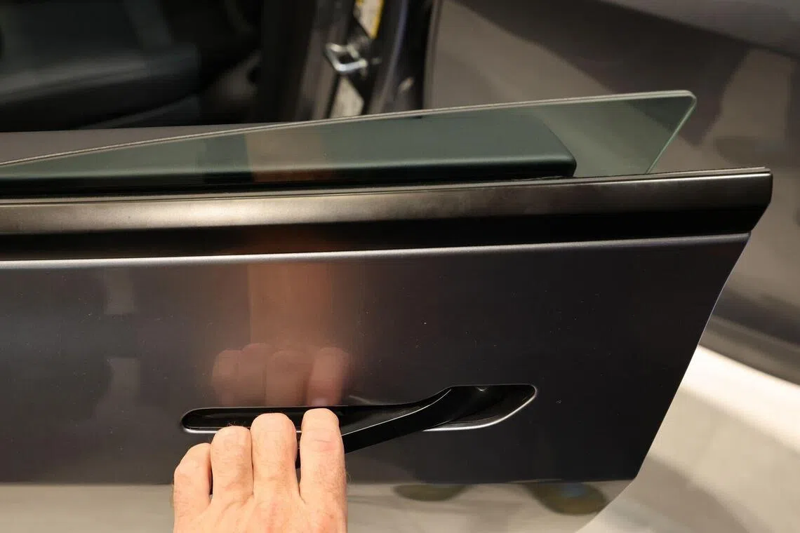 China's largest auto recall sparked by faulty door handle design