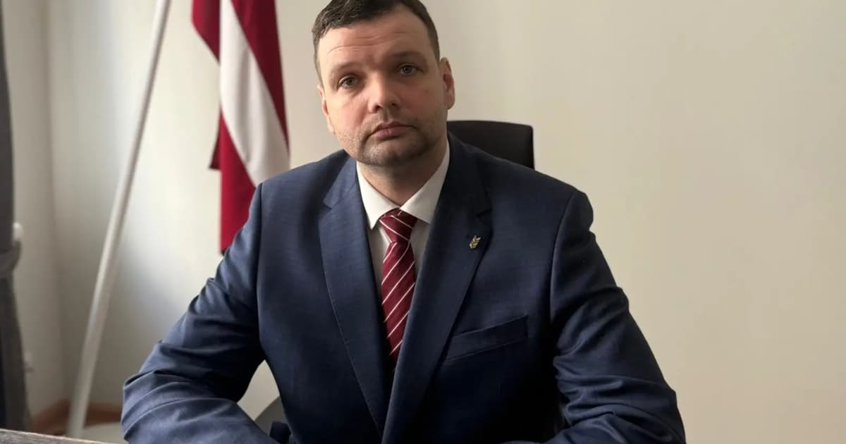 Menteri Kebajikan Latvia Dipecat Selepas Ditangkap Memandu Dalam Keadaan Mabuk