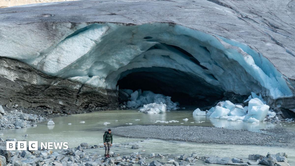 Swiss glaciers face record ice loss amid accelerating climate change