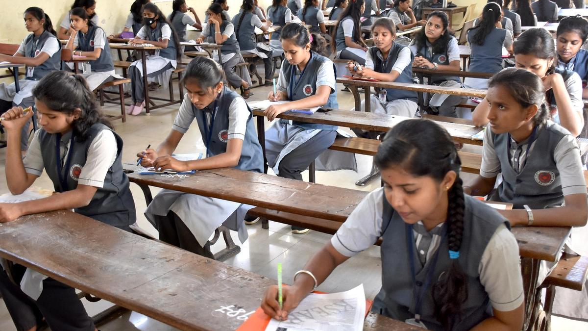 Karnataka hikes II PU exam fees, mark card costs by 50 percent