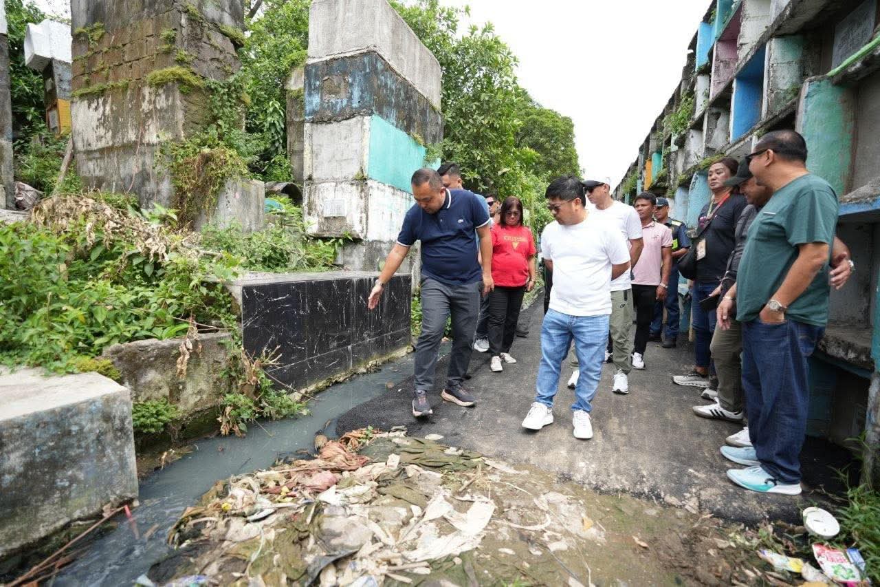 Caloocan mayor urges public to maintain order, cleanliness during Undas