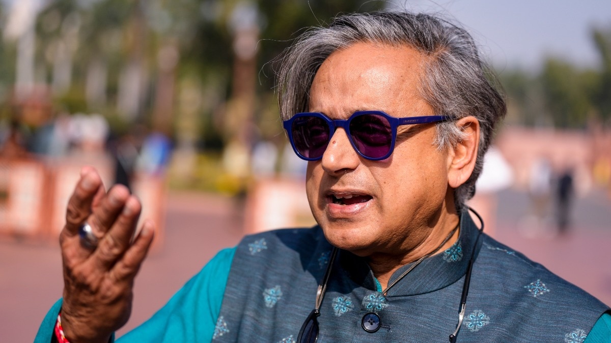 Tharoor deflects queries on Rahul Gandhi's Vietnam visit