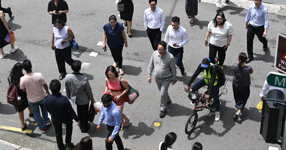 Singapore retrenchments rise 3.9% in third quarter