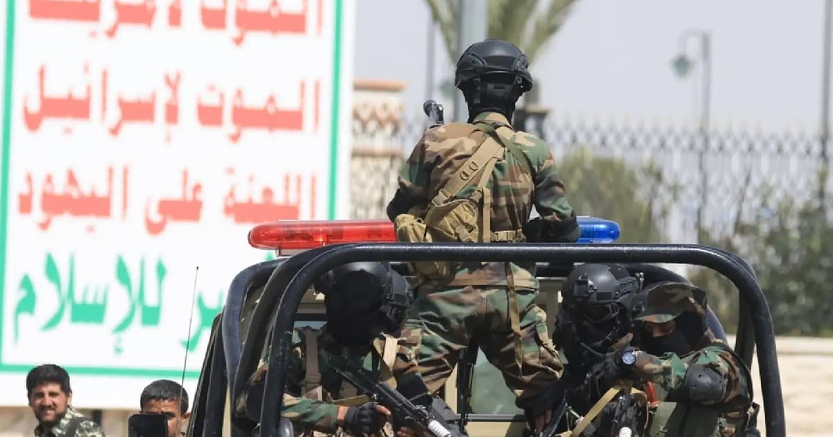 Houthi Lancarkan Serangan Drone dan Peluru Balistik ke Sasaran Tentera Saudi