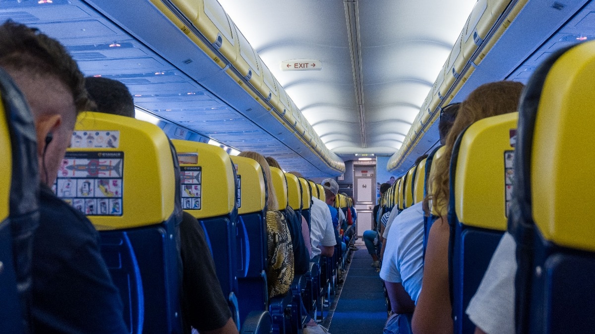 Pilot heroism prevents disaster on Flydubai flight; new aviation fears emerge