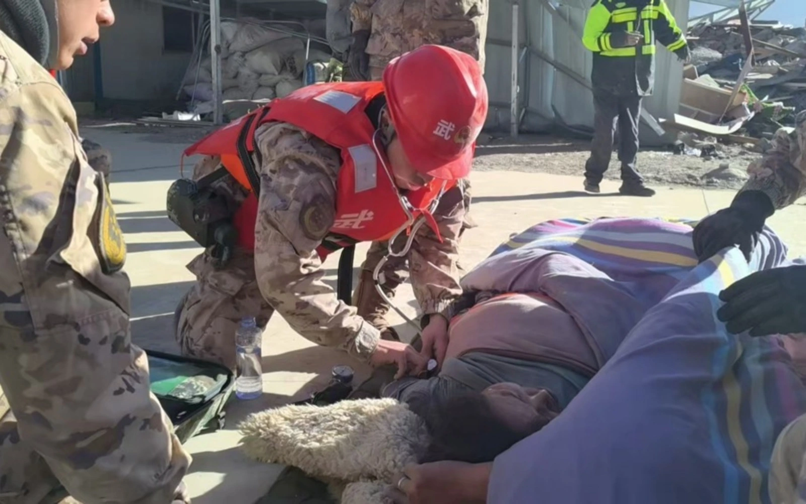 Gempa 7.0 Magnitud di Tibet Tewaskan 16 Orang, China Lancar Operasi Penyelamatan
