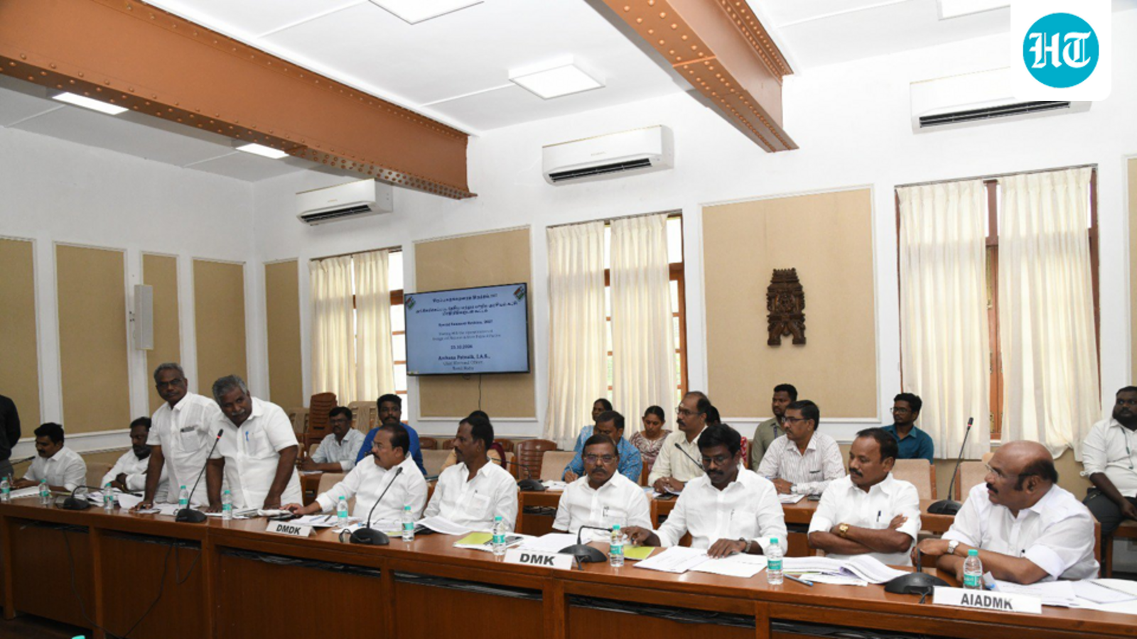 Tamil Nadu ruling coalition walks out of ECI meeting, demands CEC resignation