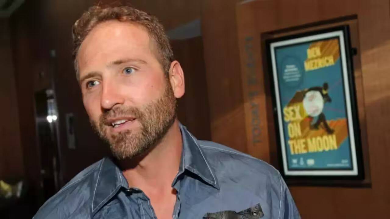 NASA Intern's Moon Rock Theft Unraveled in Online Sting Operation