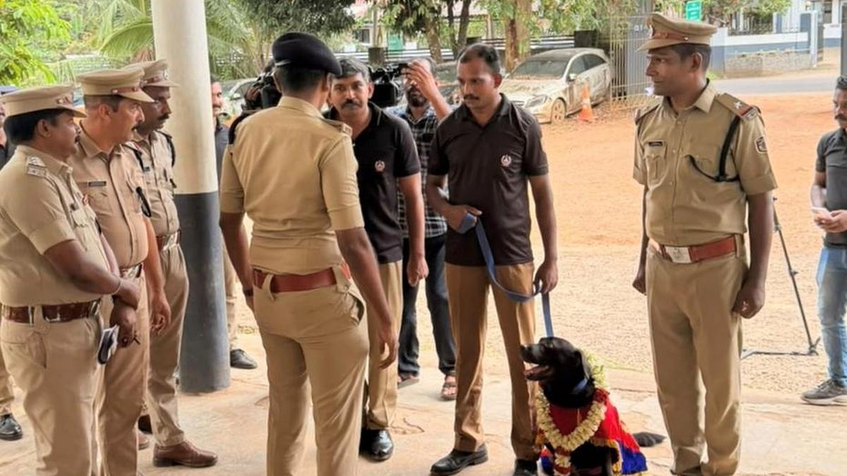 Kerala Police's Veteran Sniffer Dog Samantha Retires After Decade
