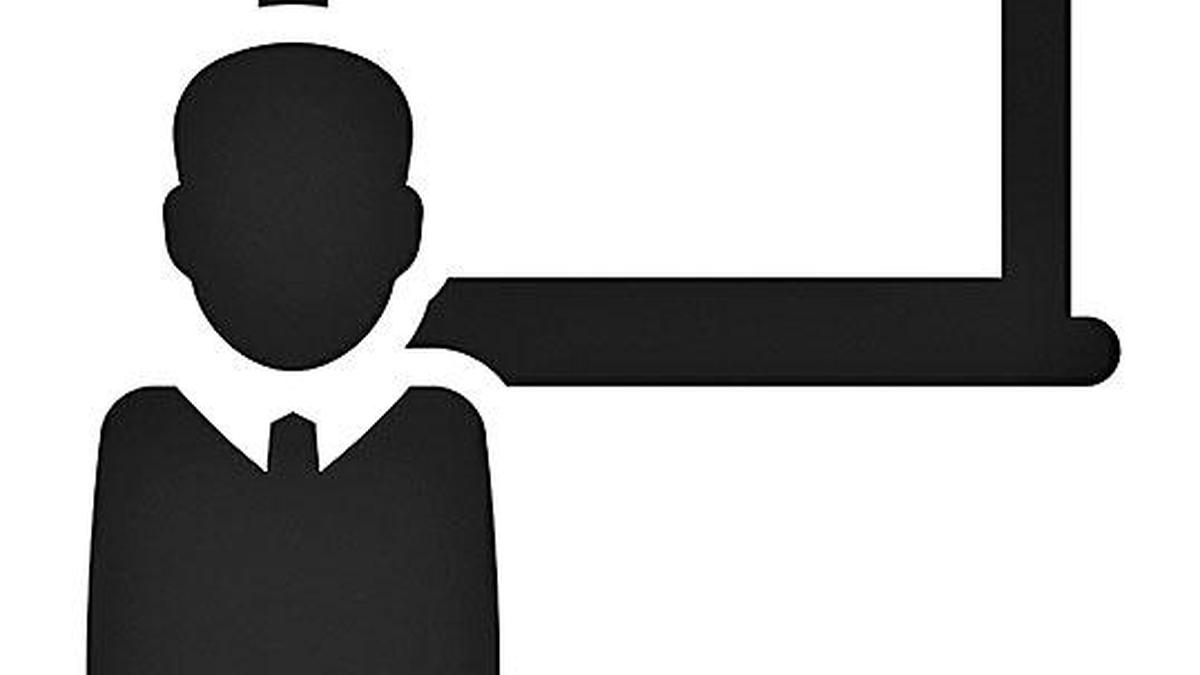 Candidate warned for dual-name application to university lecturer position
