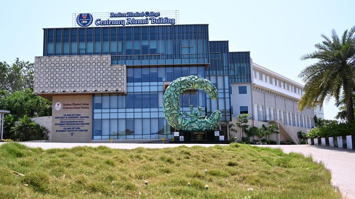 Two Andhra Medical College postgraduates found dead within days