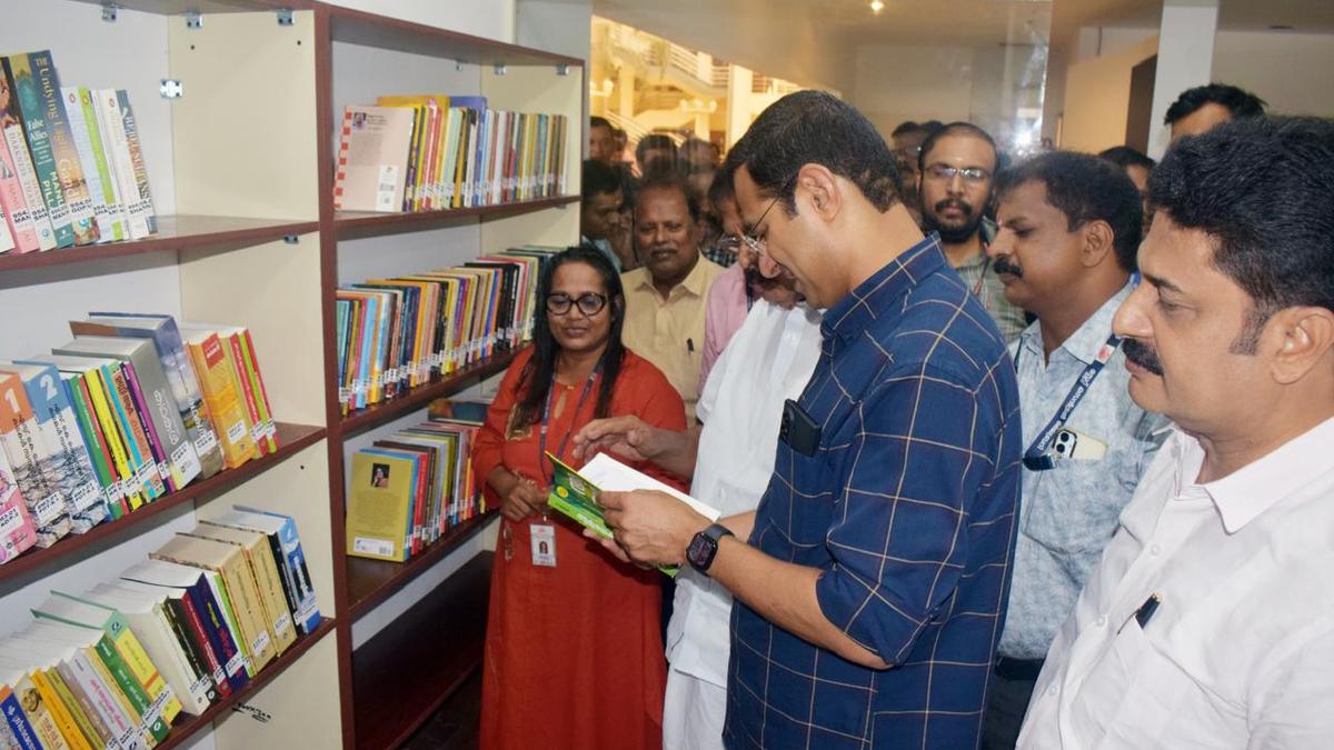 State Central Library Opens Branch at Tech Hub