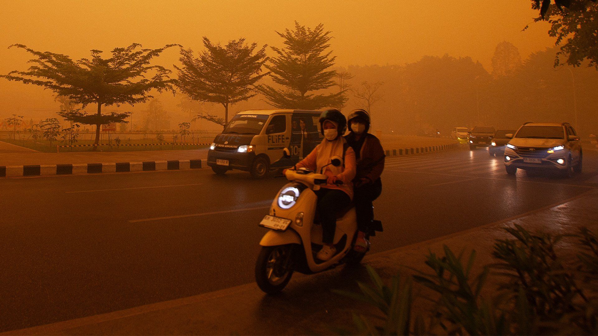 Indonesia's Central Kalimantan engulfed in orange haze from raging wildfires