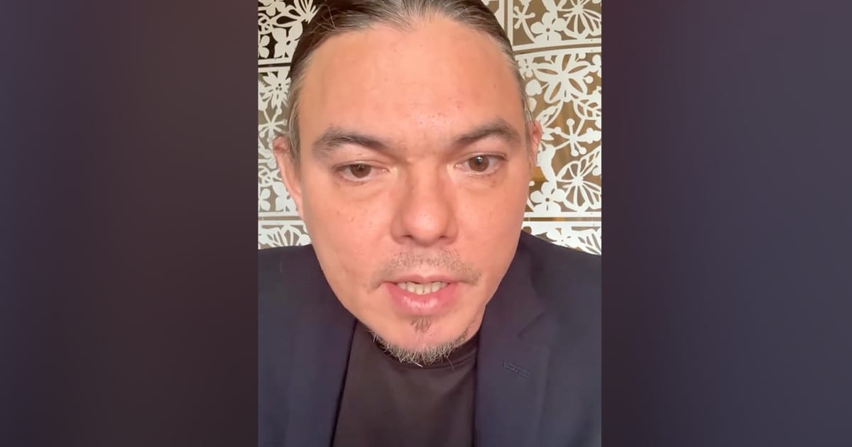 Singer-composer withdraws prison comments, issues formal apology