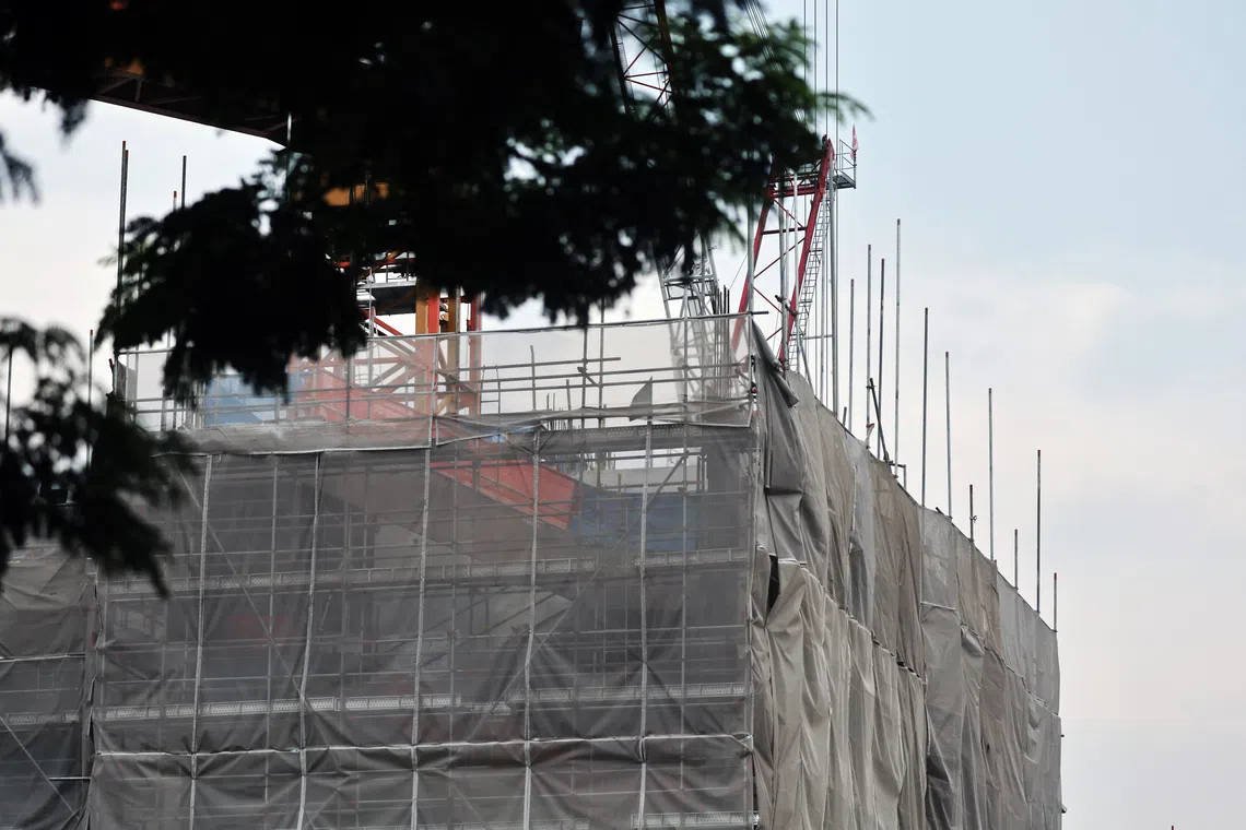 Singapore tightens scaffold safety rules with fire-retardant netting requirement