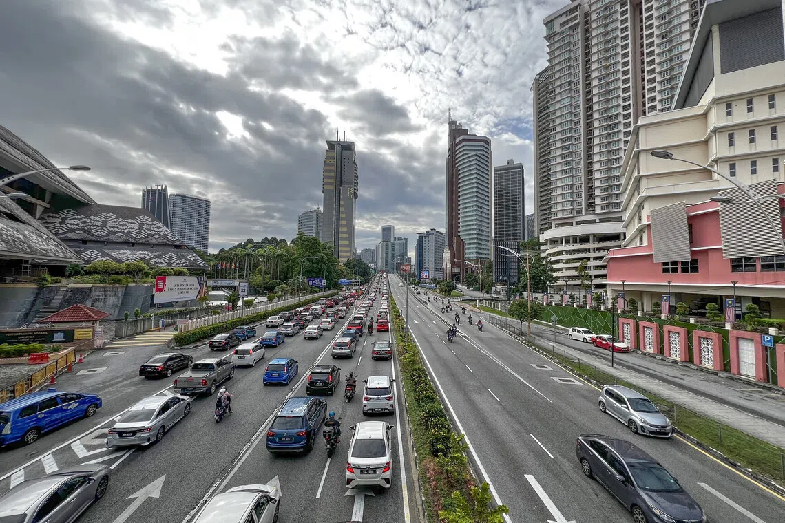 Serial cable thief apprehended following high-speed Kuala Lumpur pursuit