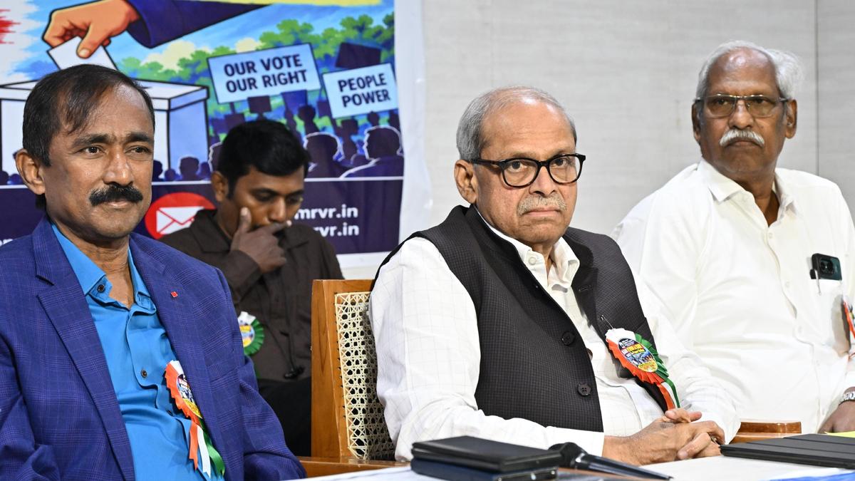 भारत को 'सवर्ण हिंदू राष्ट्र' बनाने का प्रयास है SIR: पराकाल प्रभाकर