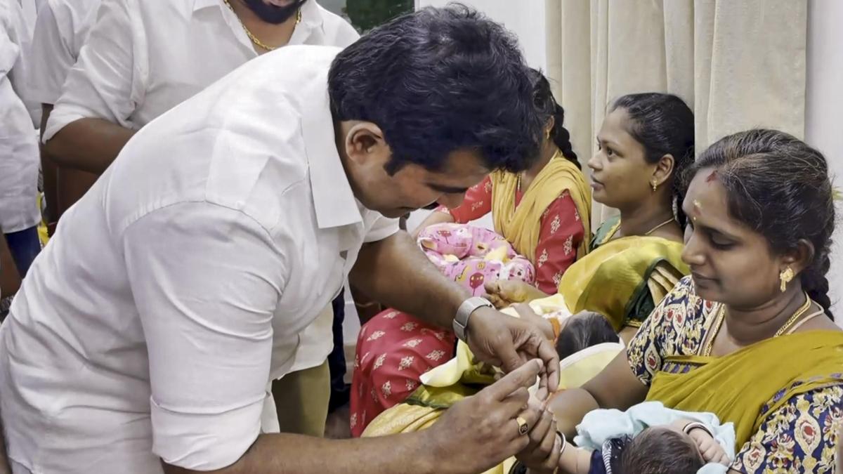 Tamil Nadu doctors raise cost concerns over newborn gold scheme