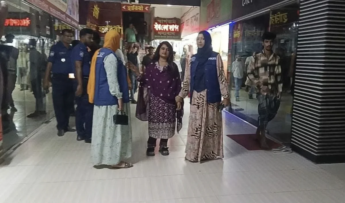বিএনপি সরকারের অধীনে দুর্ভোগের কথা বলা নারী গ্রেপ্তার