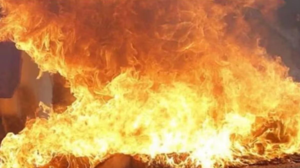 Six family members killed in refrigerator fire in Karnataka