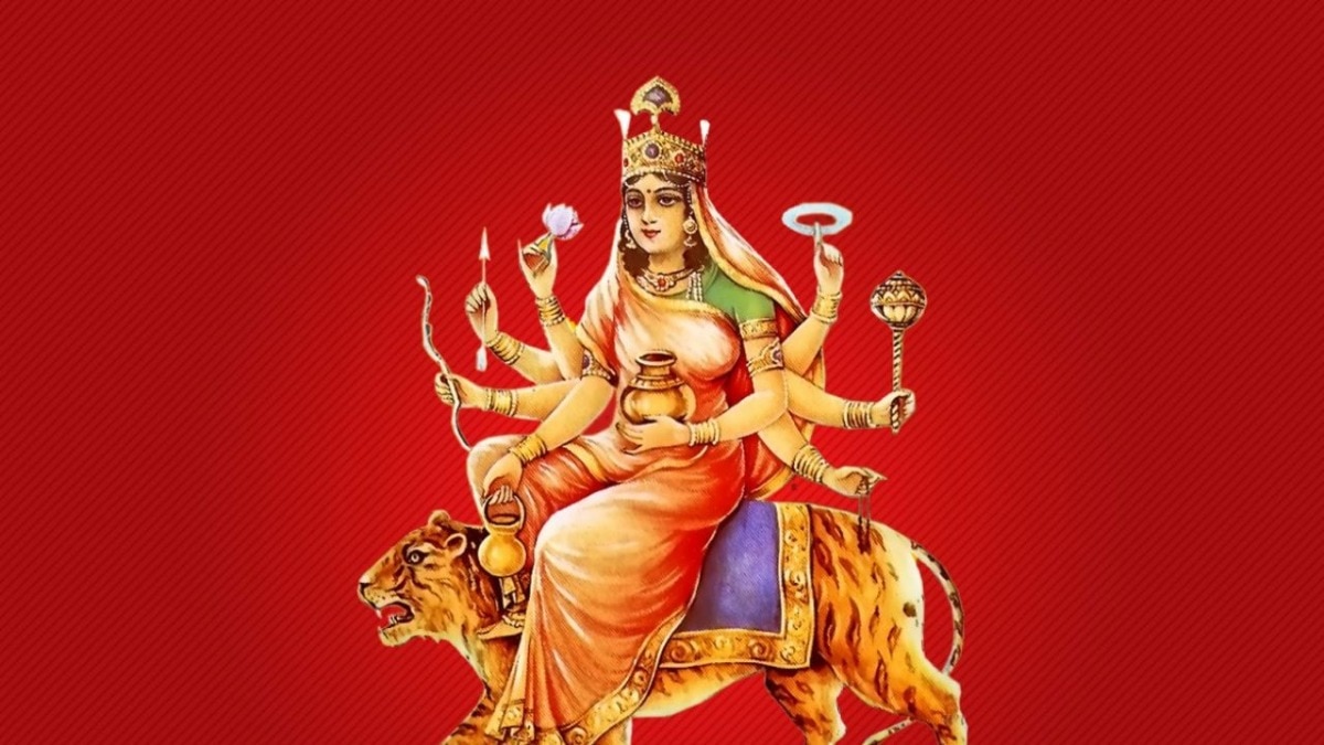 Devotees Worship Goddess Kushmanda on Fourth Day of Navratri