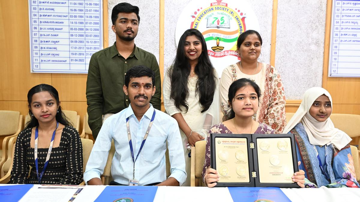 शिवमोग्गा के जेएनएनसीई ने वीटीयू परीक्षाओं में हासिल किए आठ रैंक