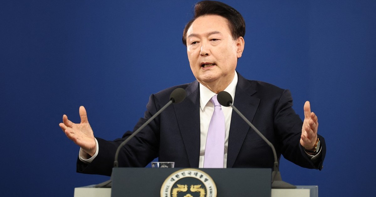 South Korean prosecutors seek death penalty for former President Yoon in martial law case