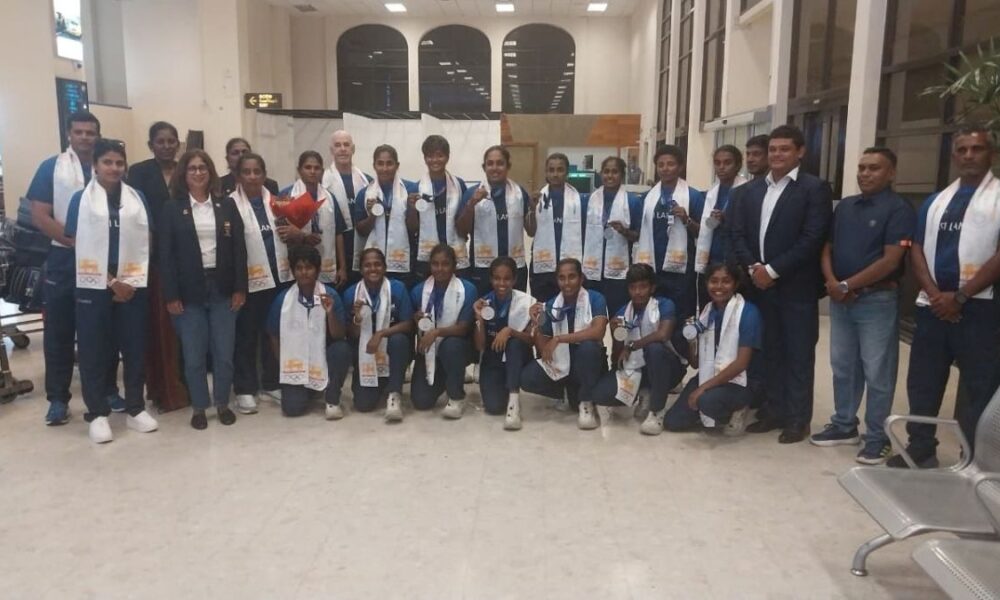 Sri Lanka Women's Cricket Team Arrives Home With Asian Games Silver