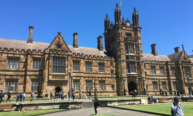 Thai students exempt from Australia's family member visa restrictions