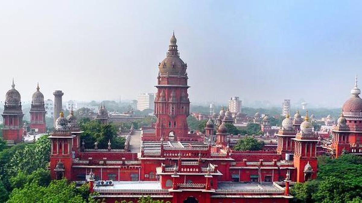 DMK की मानहानि केस को खारिज करने की याचिका दायर