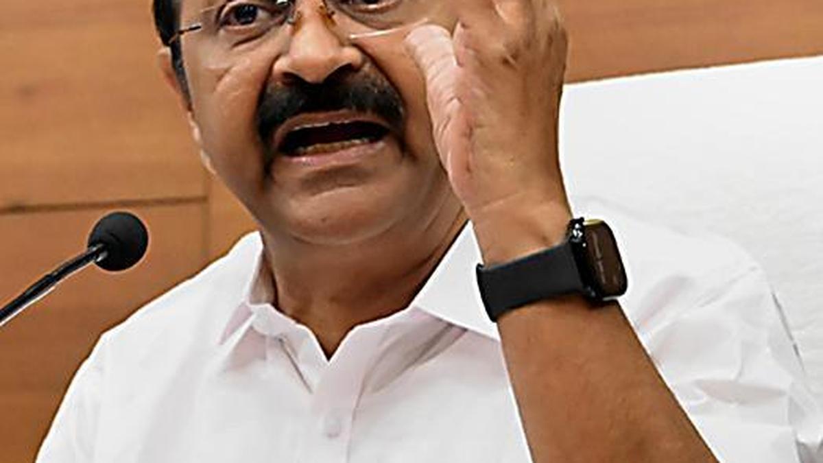 Kerala CM raises concerns over Sonia Gandhi memoir controversy