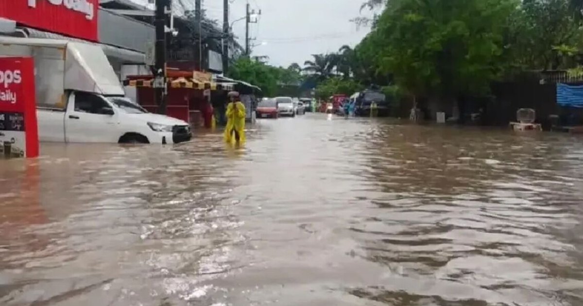 Phuket issues red alert as heavy downpours trigger widespread flooding