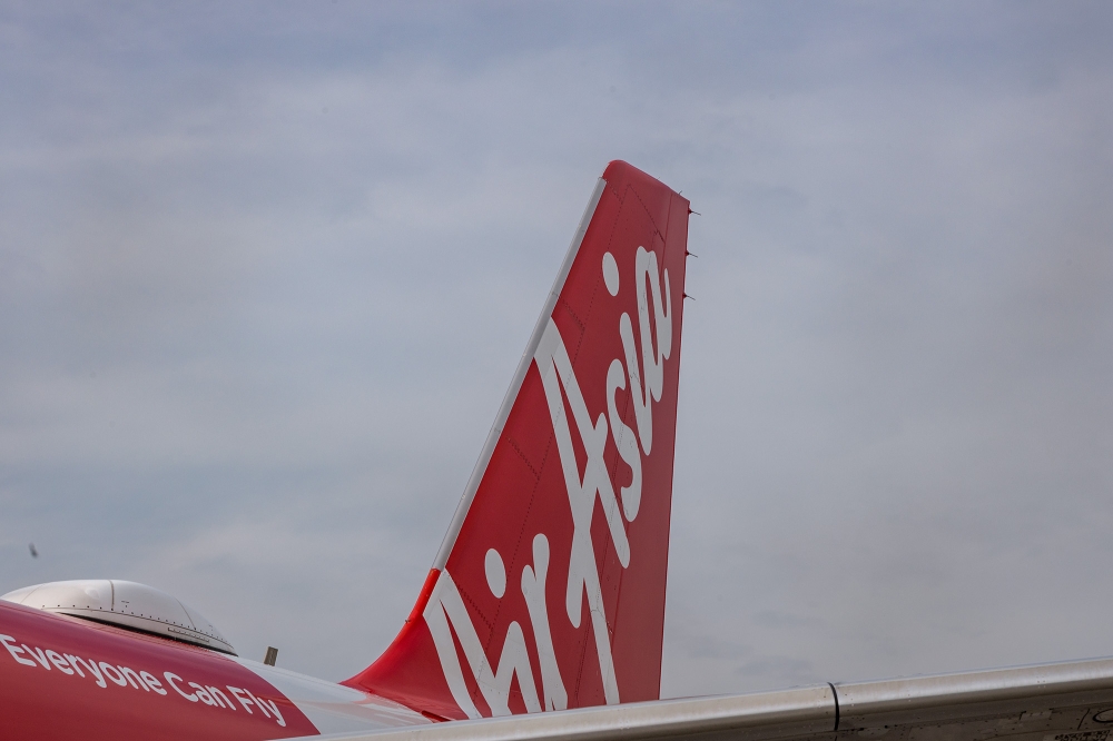 Finance Ministry rules out commitment to bail out AirAsia