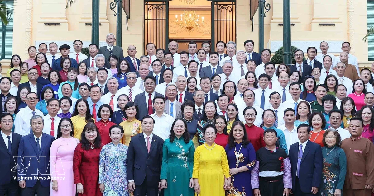 Phó Chủ tịch nước kêu gọi tăng cường thúc đẩy học tập suốt đời