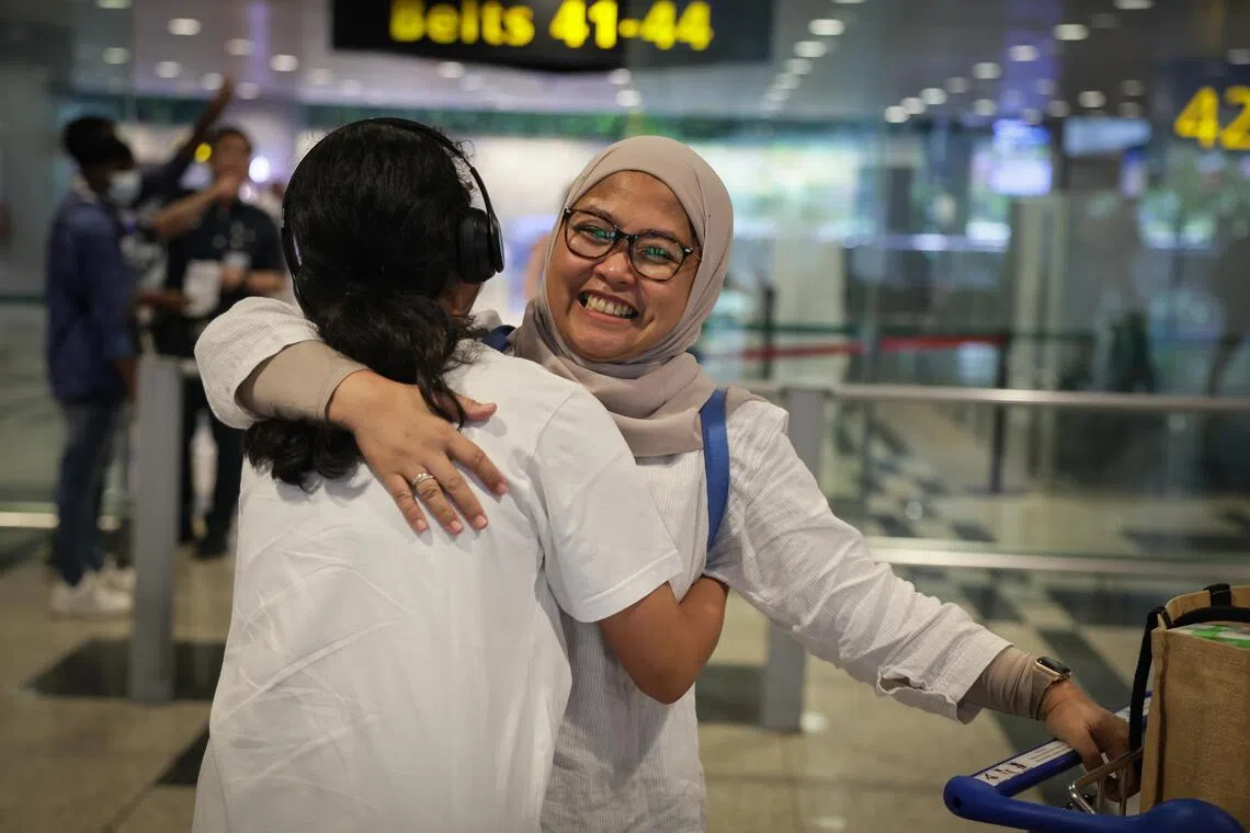 Early morning flights from Jakarta cost Singapore travellers business opportunities