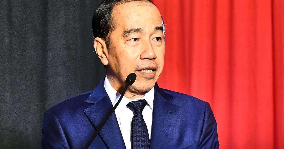 Citizens must back leaders during conflict, urges Jokowi