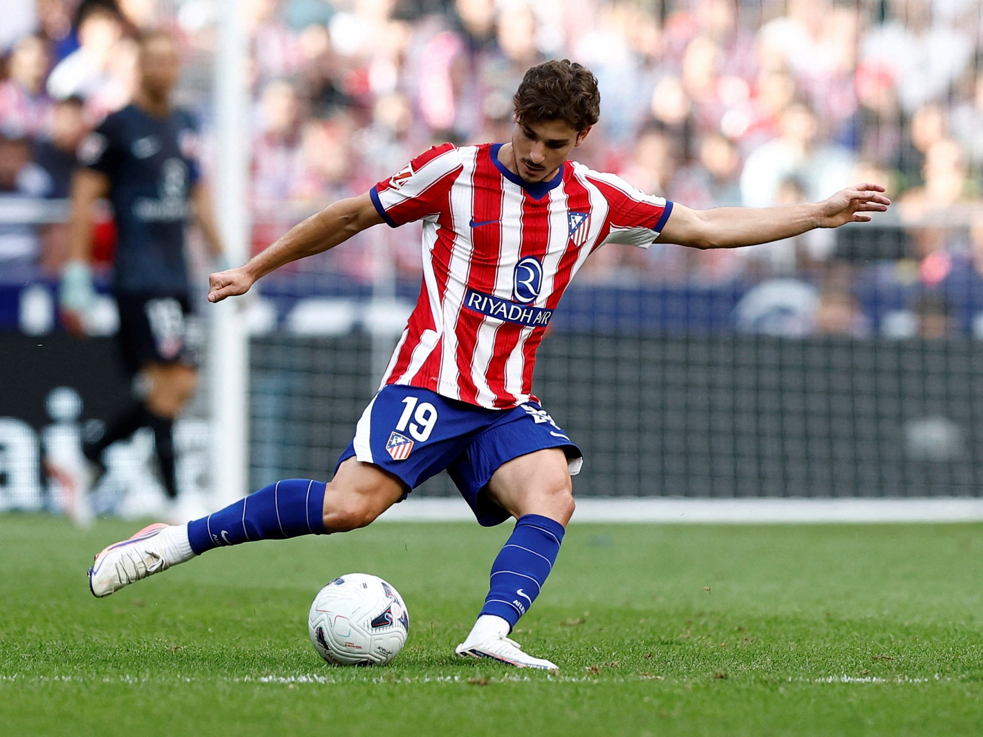 Alvarez returns to Atletico training as transfer speculation intensifies
