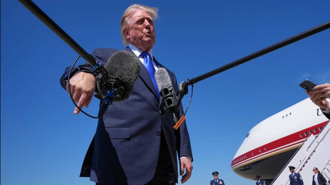 Emergency slide deployment delays Trump's flight to Republican convention