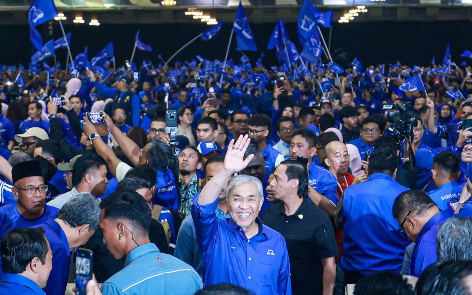 Zahid ajak penyokong BN-PAS bersatu dalam PRN Melaka