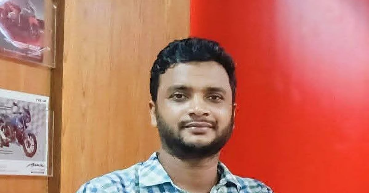 Students attack teacher following police complaint incident