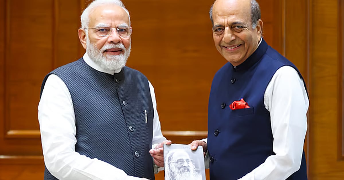 নয়াদিল্লিতে দিনেশ ত্রিবেদী এবং নরেন্দ্র মোদির সাক্ষাৎ