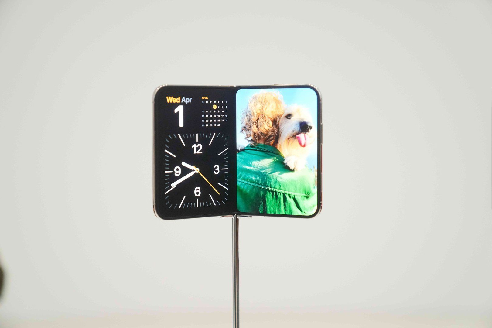 Apple enters foldable smartphone market with iPhone Duo
