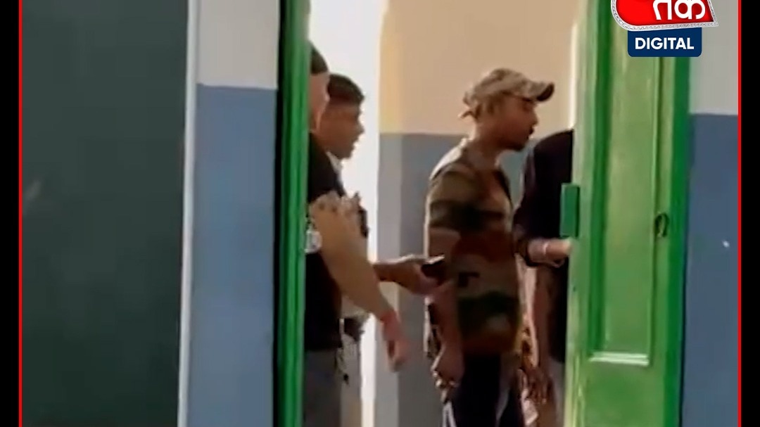 Student bitten by snake at Kolkata school; condition stable