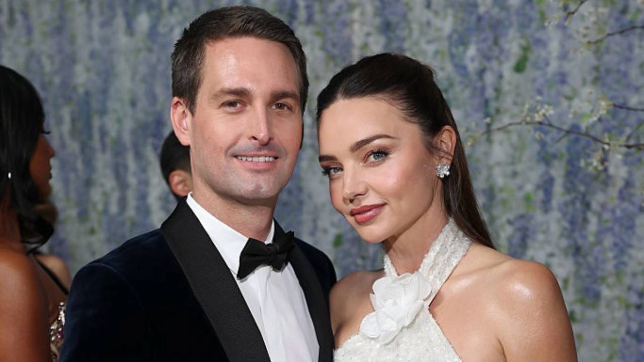 Snap CEO Spiegel, wife Kerr clear $550m in medical debt for Californians