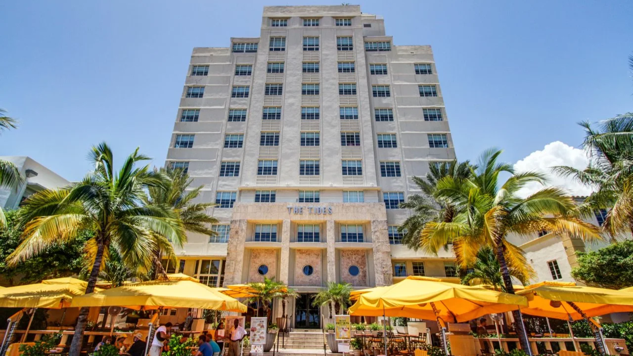 Historic Miami Beach hotel to reopen after nearly decade-long closure